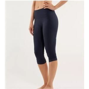 Lululemon Women's Grey Ebb And Flow Crop Ruched Leggings Size 4